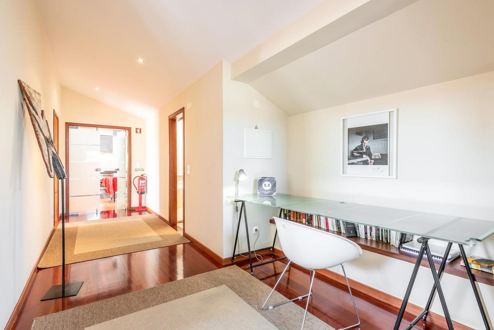 Апартаменты Guestready - Rare Terrace Apt, Historic Center Лиссабон Экстерьер фото